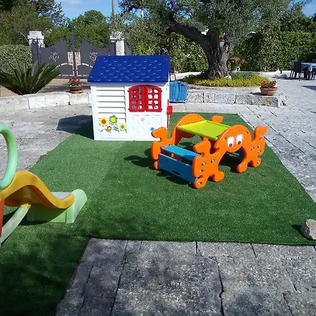 Trulli Dell'aia Oda ve Kahvaltı