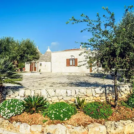 Trulli Dell'aia * Alberobello