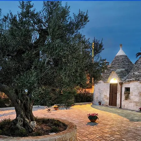 Trulli Dell'aia فندق مبيت وإفطار ألبيروبيللو