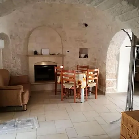 Bed & Breakfast Trulli Dell'aia 3*