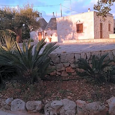 Trulli Dell'aia Alberobello